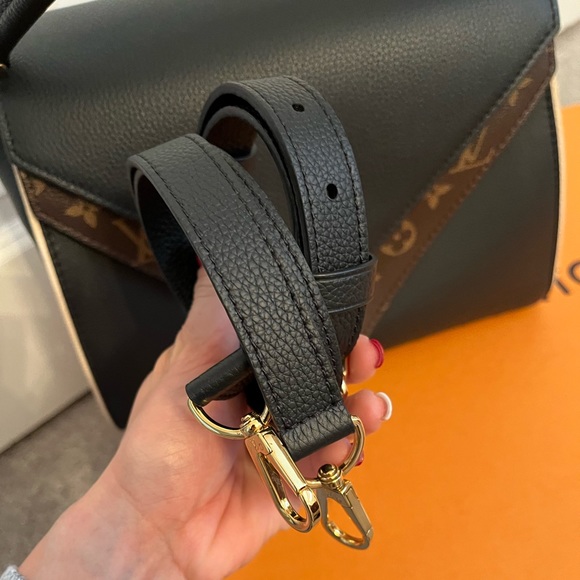 LV bag - Picture 12 of 12